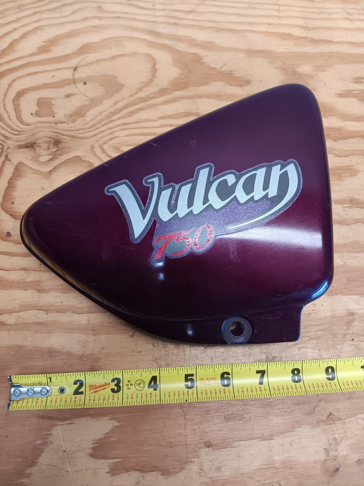 1986 Kawasaki Vulcan 750 VN750A OEM Right Side Cover Plate Fairing Panel Body