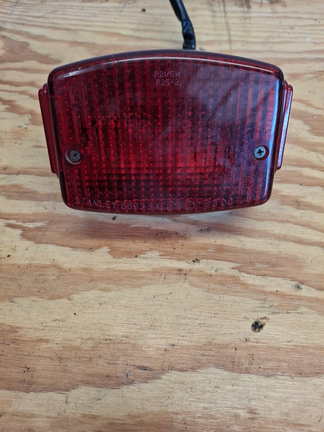 KAWASAKI VULCAN 750 1986-2006 TAIL LAMP Taillight 