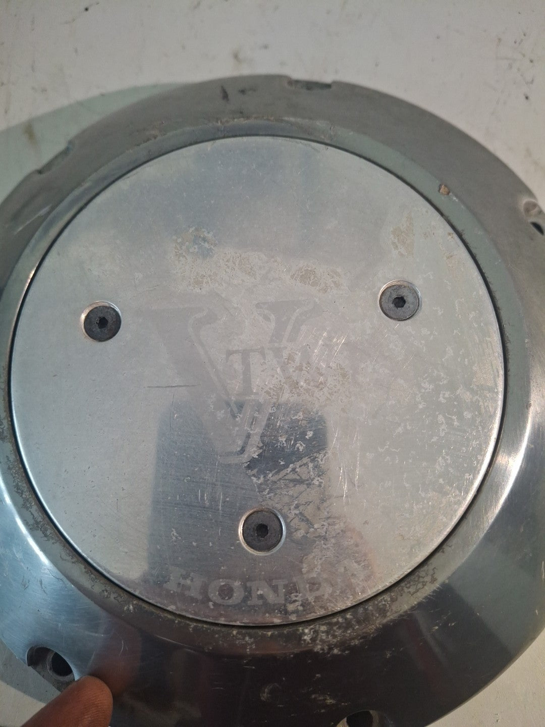 97 Honda Shadow Spirit VT1100C Engine Motor Side Stator Center Cover