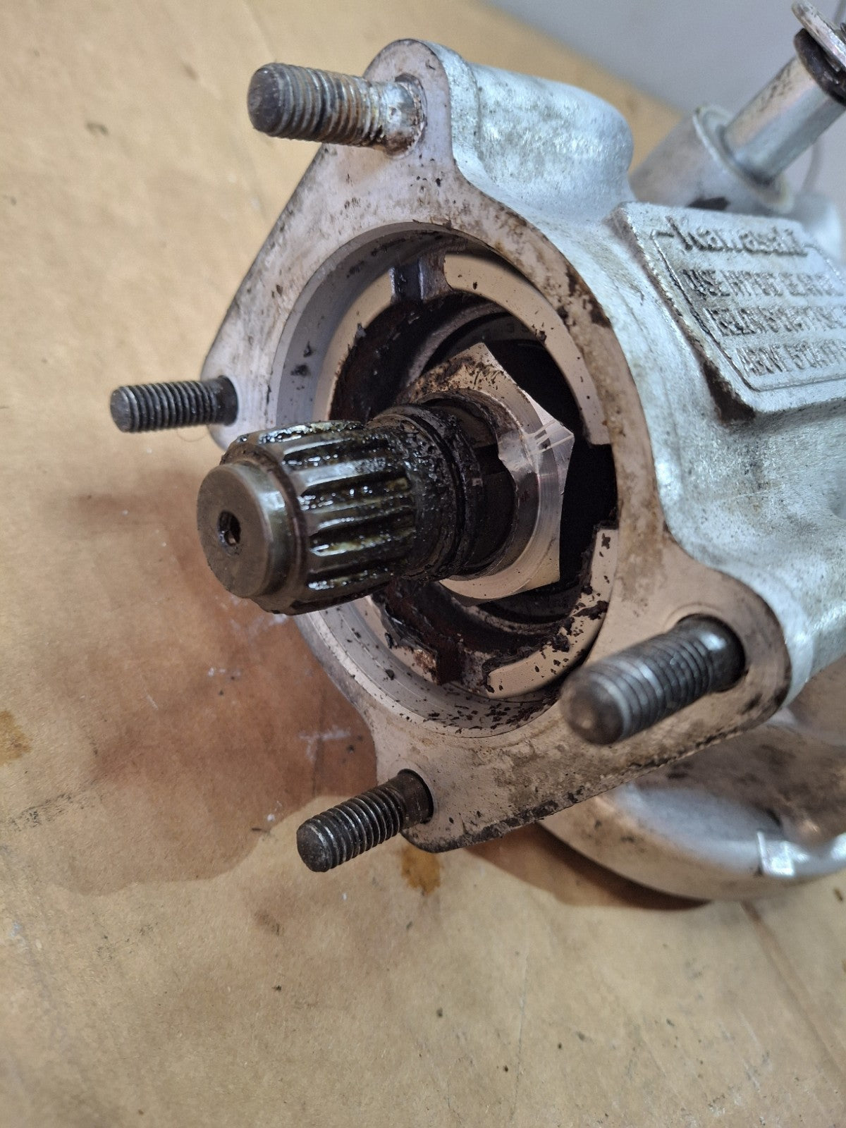 1995 Kawasaki Vulcan VN750 VN750A Final Drive Differential Gear Hub