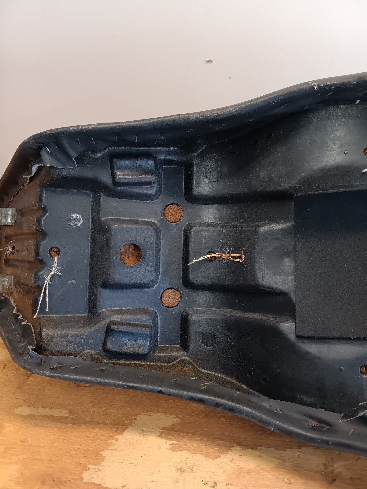 KAWASAKI VULCAN 750 1986-2006 SEAT PART # 53001-1454-MA