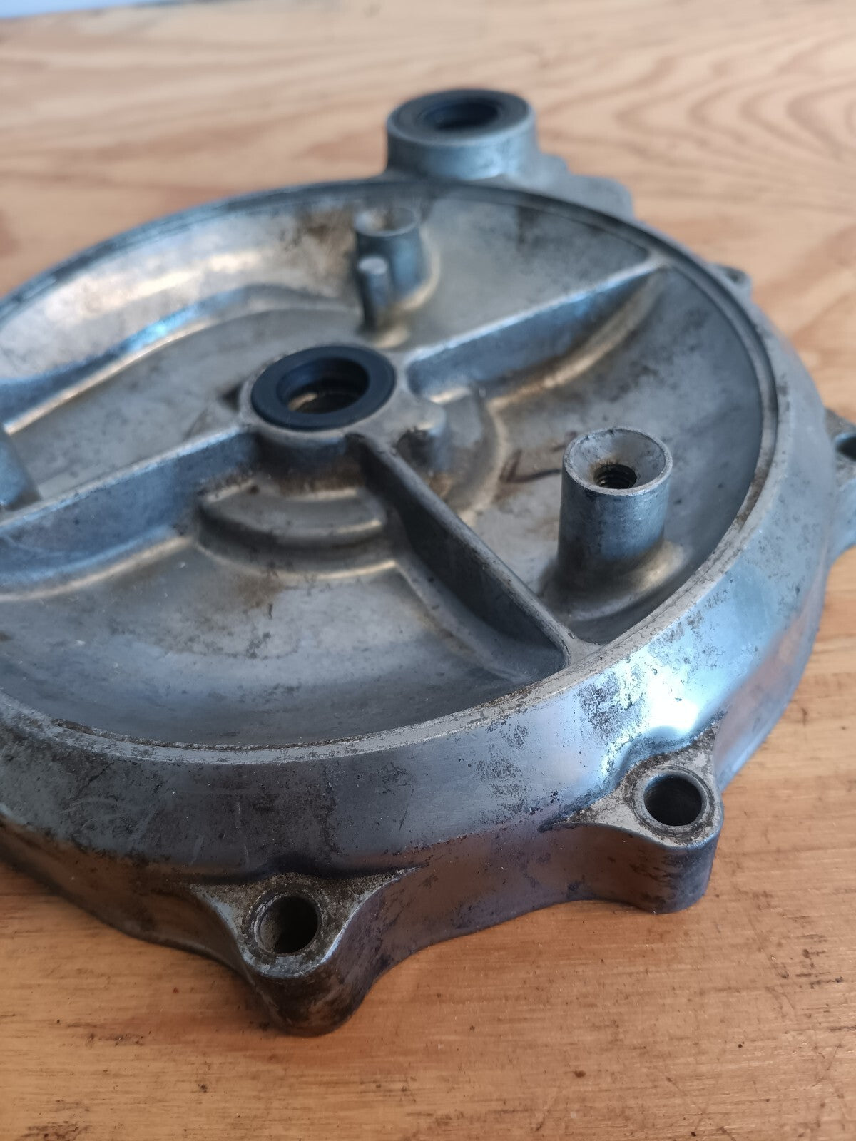 HONDA CB750K CB750F CB 750 ENGINE MOTOR CRANKCASE CASE CLUTCH SIDE COVER