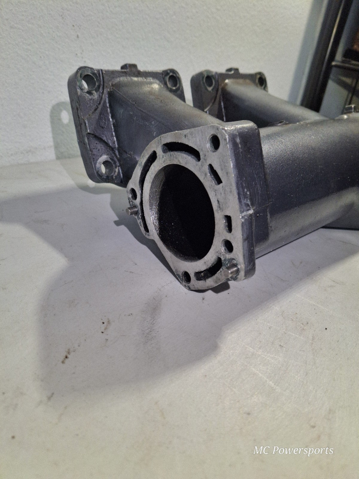 1994 YAMAHA WAVERAIDER Wave Raider 700 RA700 EXHAUST MANIFOLD OEM